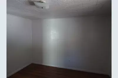 227 S 6th St, Youngwood, PA 15697 - Photo 22