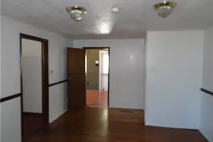 227 S 6th St, Youngwood, PA 15697 - Photo 10