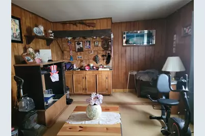 355 Sunset St, Canoe-Banks Townships, PA 15772 - Photo 6