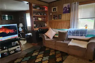 355 Sunset St, Canoe-Banks Townships, PA 15772 - Photo 4