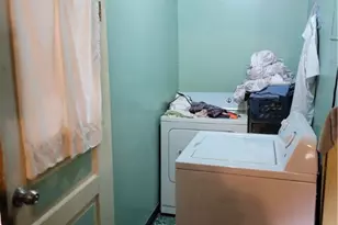 355 Sunset St, Canoe-Banks Townships, PA 15772 - Photo 10