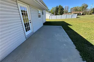 3 Collingate Dr, Rostraver, PA 15089 - Photo 14