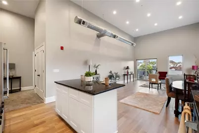 3809 Liberty Ave #403, Pittsburgh, PA 15201 - Photo 4