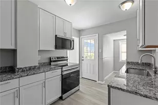 3065 Latonia Ave, Pittsburgh, PA 15216 - Photo 10