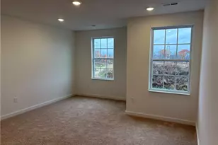 415 Pemberley Ct, Venetia, PA 15367 - Photo 12