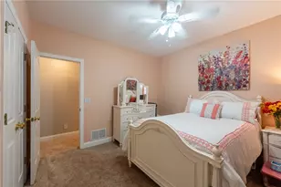 219 Adams Pointe Blvd, Adams Township, PA 16046 - Photo 16