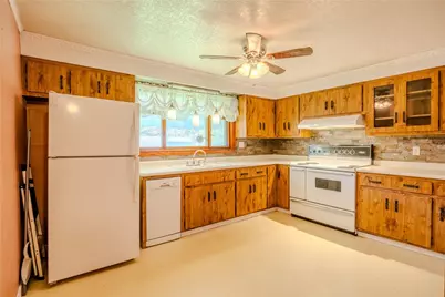 181 Firden Ln, Elizabeth Twp/Boro, PA 15037 - Photo 4