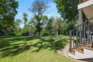 186 Mohawk Dr, Pittsburgh, PA 15228 - Photo 38