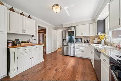 305 Butternut Ct, Harmar, PA 15238 - Photo 10