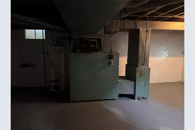 329 Norris St, Sharon, PA 16146 - Photo 12