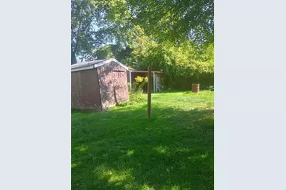 1718 W 56th St, Erie City, PA 16509 - Photo 4