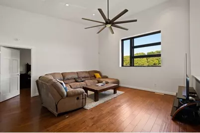 1645 Pegher Lane, Pittsburgh, PA 15143 - Photo 8