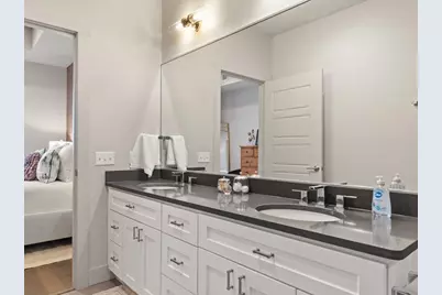 622 Gross St #305, Pittsburgh, PA 15224 - Photo 10