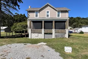 716 Kennedy Ave, Vandergrift, PA 15629 - Photo 1