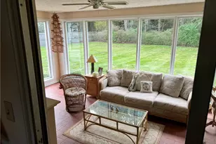 19 E Greenville Dr, Greenville Boro, PA 16125 - Photo 18