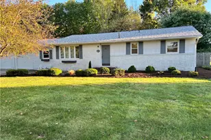 19 E Greenville Dr, Greenville Boro, PA 16125 - Photo 1