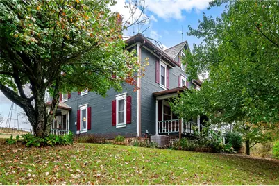 227 Aggas Rd, Center Township, PA 16061 - Photo 4