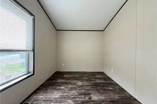 108 Mathew Dr, Harmony Boro, PA 16037 - Photo 12