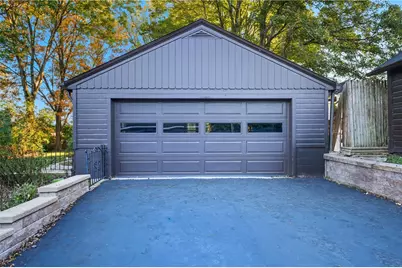 216 Vine Ct, New Wilmington Boro, PA 16142 - Photo 12