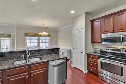 449 Country Club Dr #8, North Sewickley Township, PA 16117 - Photo 8