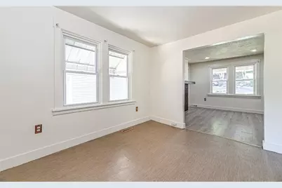 7258 Campania Ave, Pittsburgh, PA 15206 - Photo 10