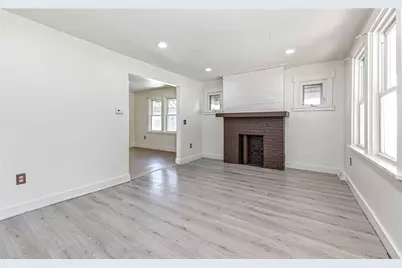 7258 Campania Ave, Pittsburgh, PA 15206 - Photo 6