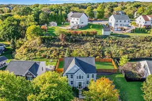 306 Oakwood Cir, South Fayette, PA 15057 - Photo 8