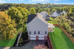 306 Oakwood Cir, South Fayette, PA 15057 - Photo 14