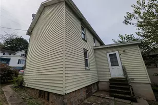 214 and 214 1/2 Whittier St, Vandergrift, PA 15690 - Photo 4