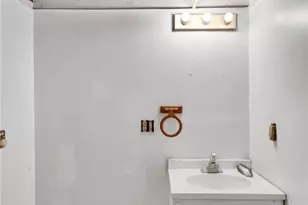 428 N Pennsylvania, Greensburg, PA 15601 - Photo 34