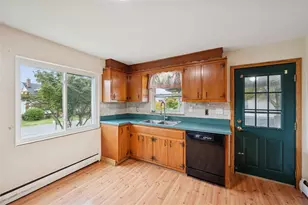 3000 Roosevelt Ave, Hopewell Township, PA 15001 - Photo 10