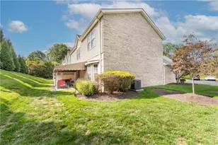 1009 W Waterford Ct, North Strabane, PA 15317 - Photo 22