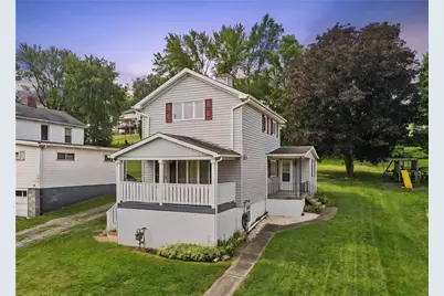 704 Redwood Dr, Cecil, PA 15057 - Photo 1