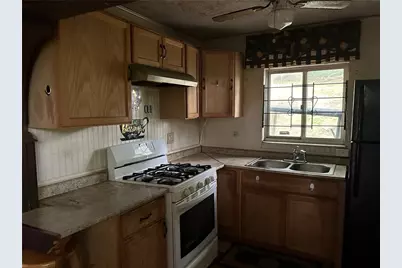 1812 Maplewood Ave, Homewood Brushton, PA 15221 - Photo 10