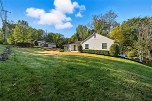 6453 Old Pulaski Rd, Pulaski Township, PA 16142 - Photo 6