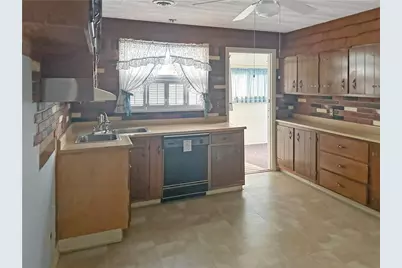 346 N Eighty Eight Rd, Carmichaels-Cumberland, PA 15320 - Photo 4