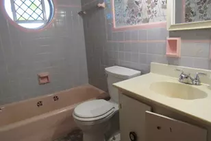 1963 Worcester Dr, Scott Township, PA 15243 - Photo 12