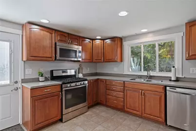 1524 Roosevelt Avenue, South Park, PA 15129 - Photo 8