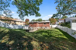 1524 Roosevelt Ave, South Park, PA 15129 - Photo 28