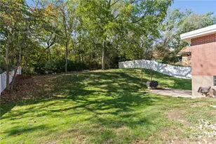 1524 Roosevelt Ave, South Park, PA 15129 - Photo 26