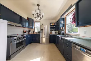 208 Allison St, West Newton, PA 15089 - Photo 8