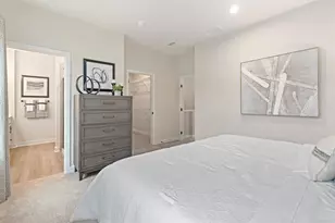 8020 Chief Wy, Adams Township, PA 16046 - Photo 10