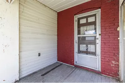 241 W State St, Oakdale, PA 15071 - Photo 34