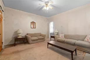 241 W State St, Oakdale, PA 15071 - Photo 10