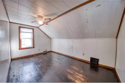 505 Locust St, Leechburg Boro, PA 15656 - Photo 22