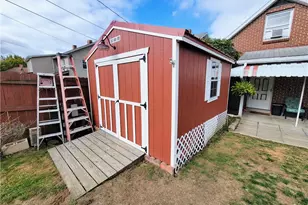 311 Elm St, Vandergrift, PA 15690 - Photo 40