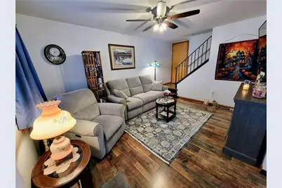 311 Elm St, Vandergrift, PA 15690 - Photo 6