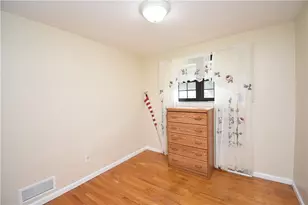 609 Shadyside Dr, West Mifflin, PA 15122 - Photo 20