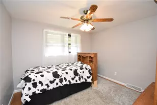 609 Shadyside Dr, West Mifflin, PA 15122 - Photo 18