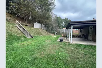 609 Shadyside Drive, West Mifflin, PA 15122 - Photo 2